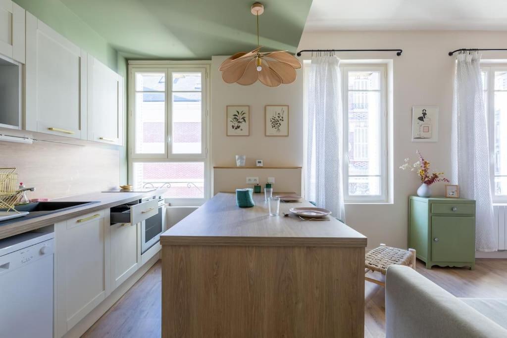 De Standing Place Saint Marc Iii G Apartment *